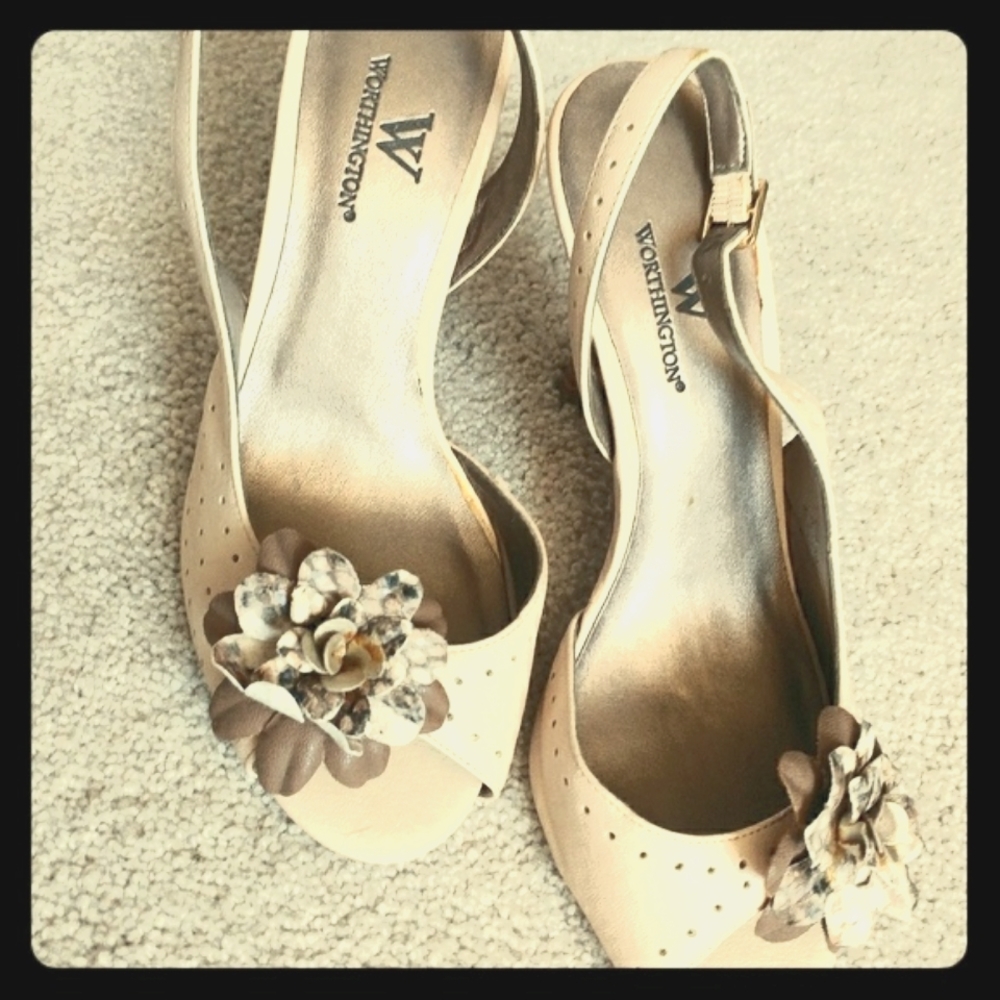 Peep Toe Slingback Heels with Flower Embellishment